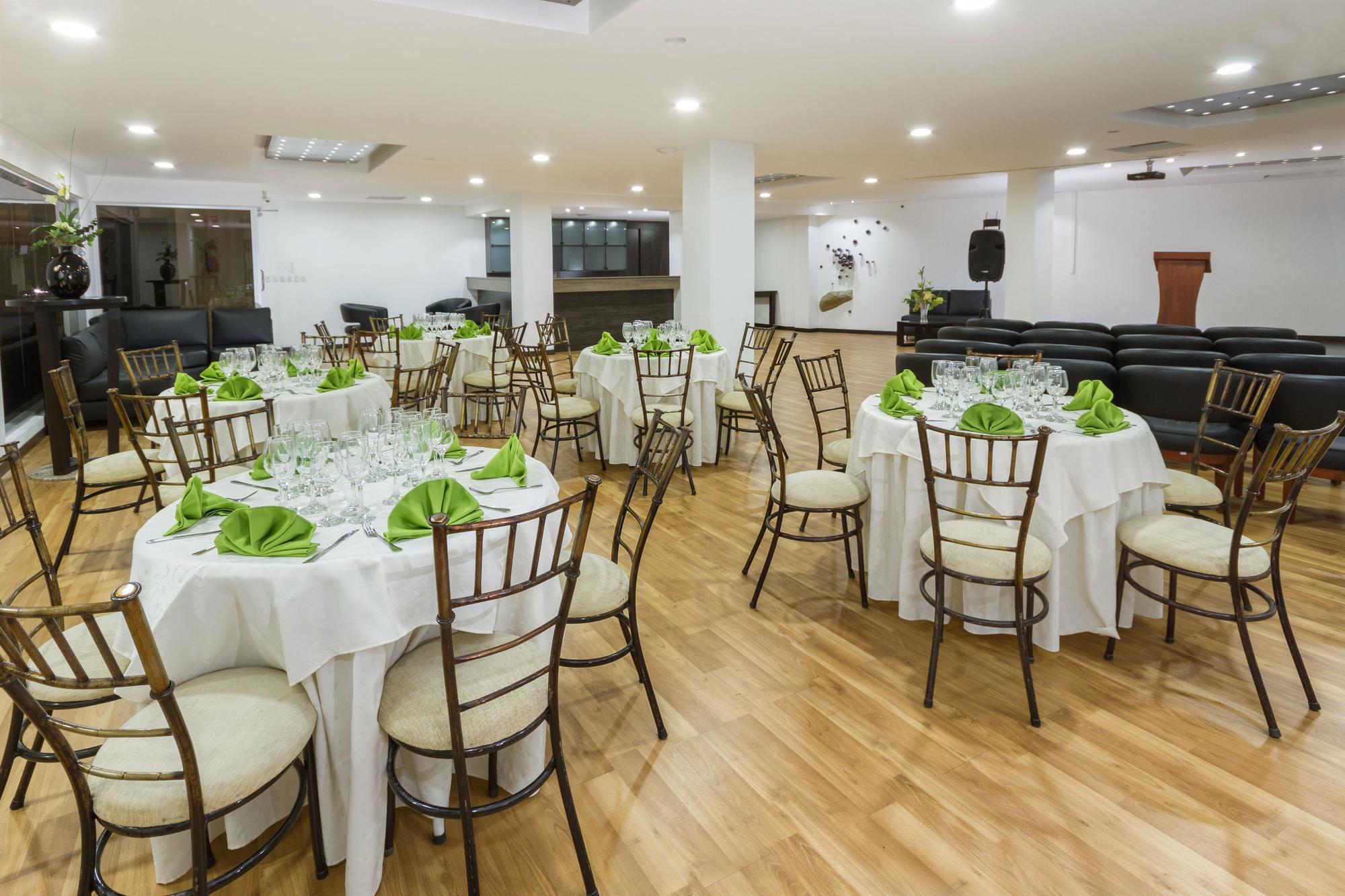 קואנקה Hotel Valgus מראה חיצוני תמונה